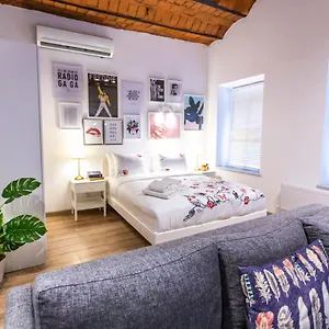 Appartement Flats Company Ajda